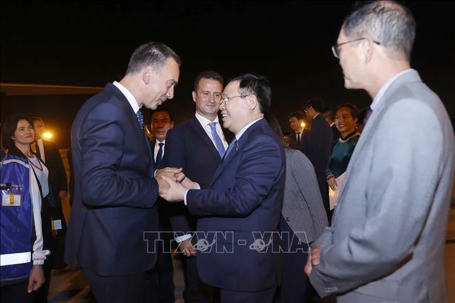 [Photo] Le président de l'Assemblée nationale conclut avec succès sa visite officielle en Bulgarie photo 2