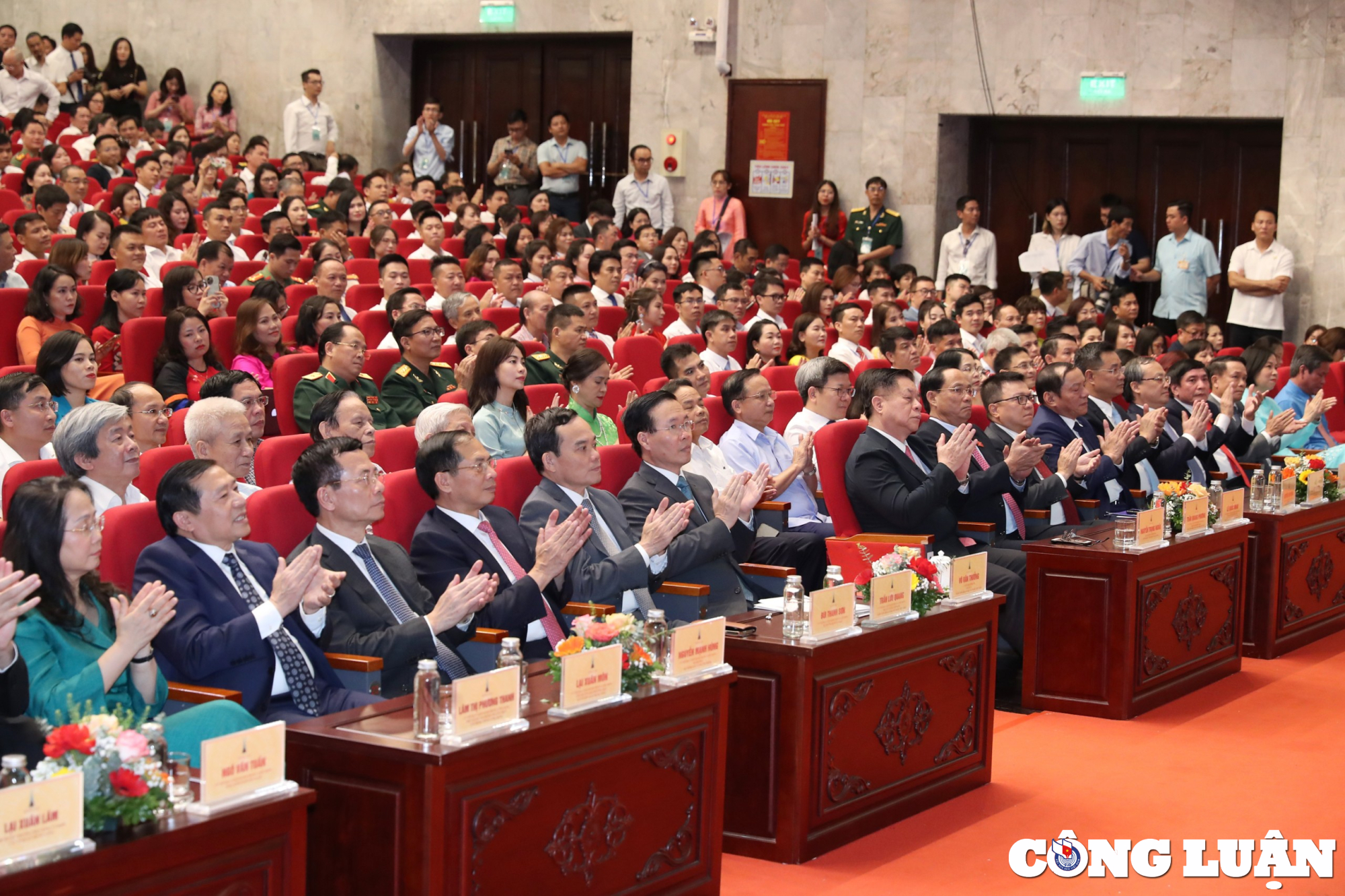 nguoi lam bao tiep tuc dan than di dau trong nhung van de lon cua dat nuoc hinh 1