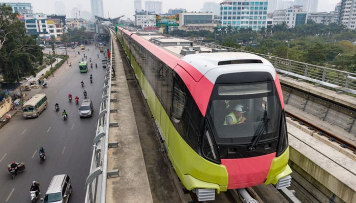 El tramo elevado de la estación ferroviaria Nhon-Hanoi comenzará a operar comercialmente en el segundo trimestre de 2024.