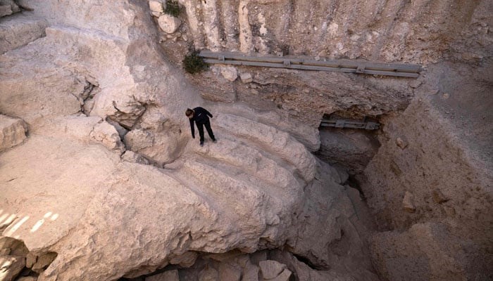 Phat hien mang duong ong bang da deo gan 3.000 nam tuoi o Israel hinh anh 1