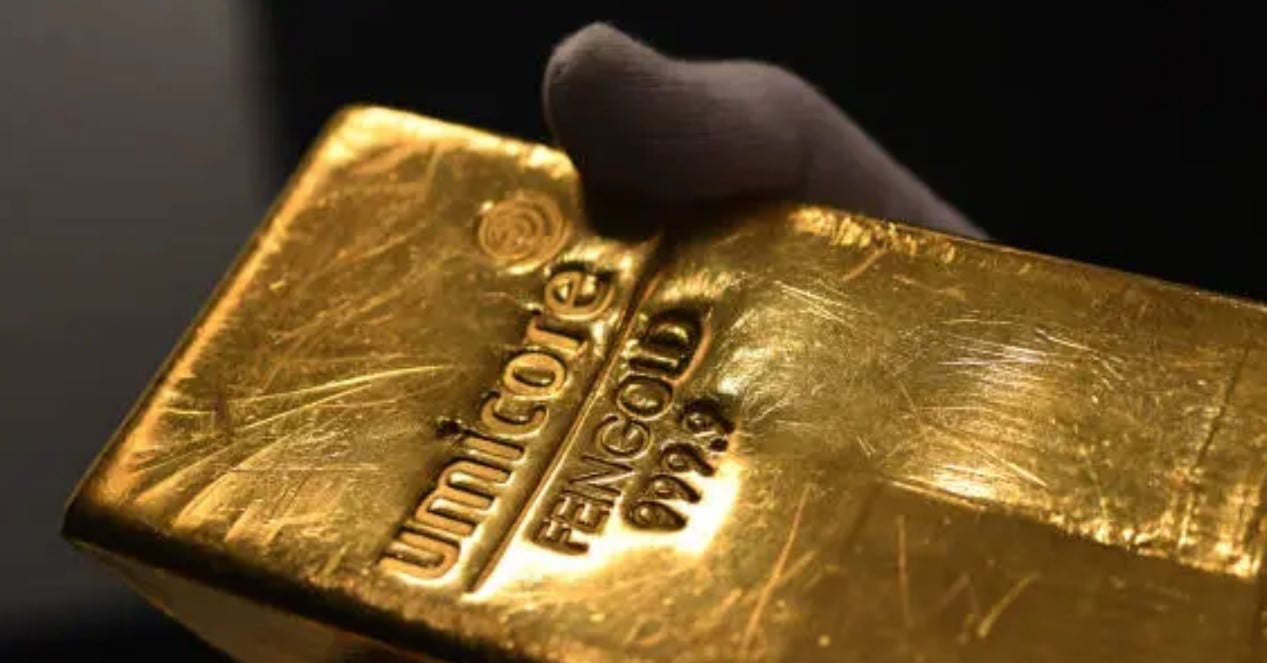 El oro SJC se mantiene sin cambios, el mundo sigue subiendo