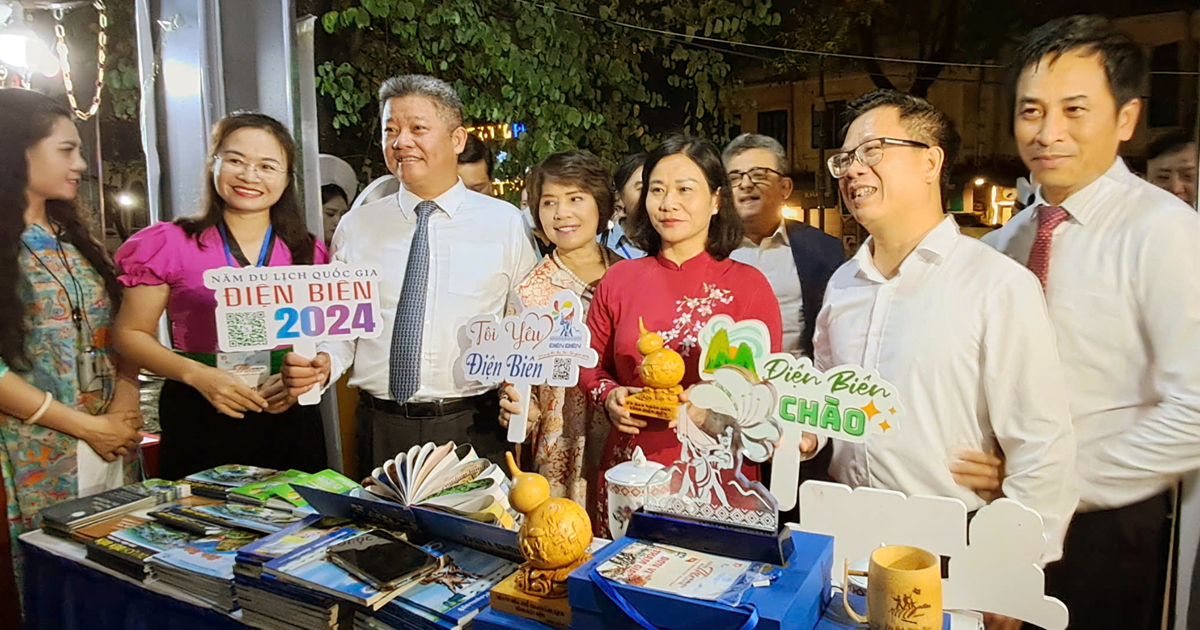 Inauguración del Festival de Otoño de Hanoi 2024