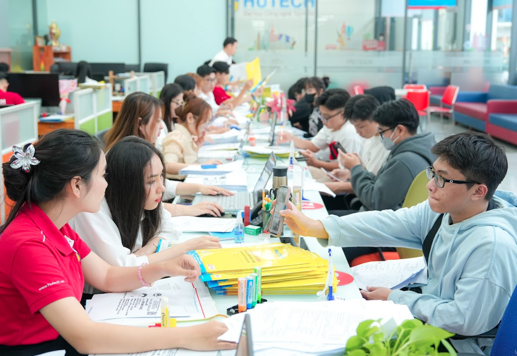 Thêm nhiều trường đại học phía Nam công bố điểm sàn tuyển sinh năm 2024 - 3