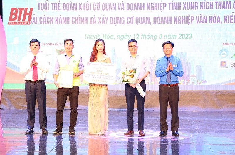 Chung kết hội thi “Tuổi trẻ Đoàn Khối Cơ quan và Doanh nghiêp tỉnh xung kích tham gia cải cách hành chính và xây dựng cơ quan, doanh nghiệp văn hoá, kiểu mẫu”