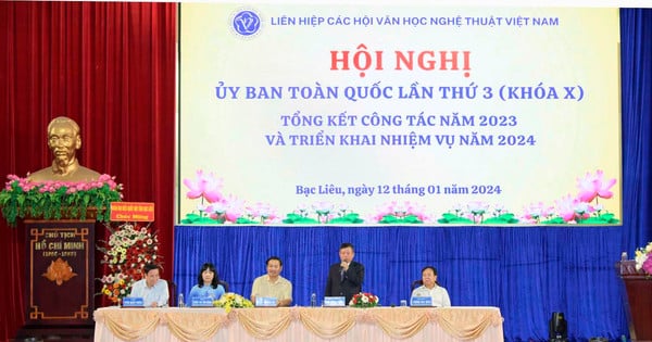 Tổng kết công tác Văn học Nghệ thuật năm 2023 và triển khai nhiệm vụ 2024