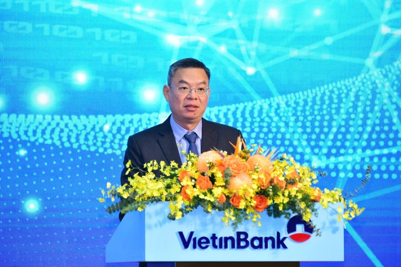 ធនាគារ VietinBank តែងតាំងលោក Nguyen Tran Manh Trung ជាអគ្គនាយក រូបថត ២