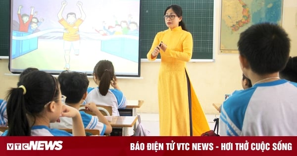 Une école de Ho Chi Minh-Ville dépense près de 2 milliards de VND en primes du Têt pour les enseignants