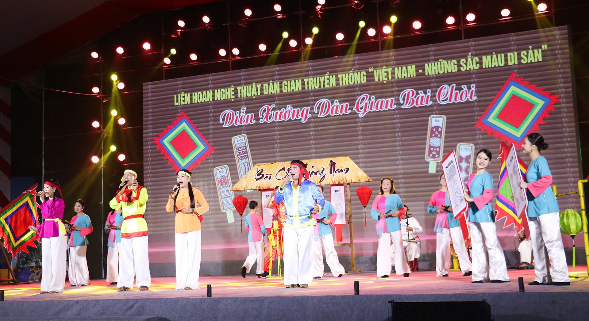 khai mac lien hoan nghe thuat dan gian viet nam  nhung sac mau di san hinh 2