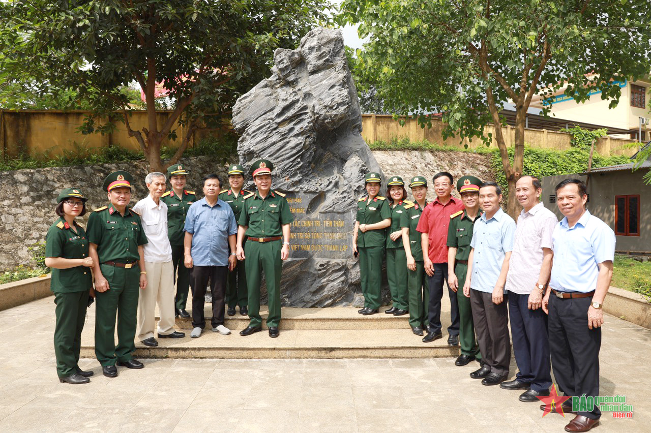 ให้คำปรึกษาและกำกับดูแลกิจกรรมของพรรคและรัฐในหน่วยงานบุคลากรเชิงยุทธศาสตร์โดยติดตามภารกิจอย่างครอบคลุมและใกล้ชิด