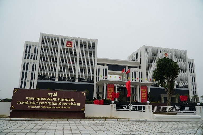 Event - Thanh Hoa: Close-up of the new headquarters of Sam Son city (Photo 4).