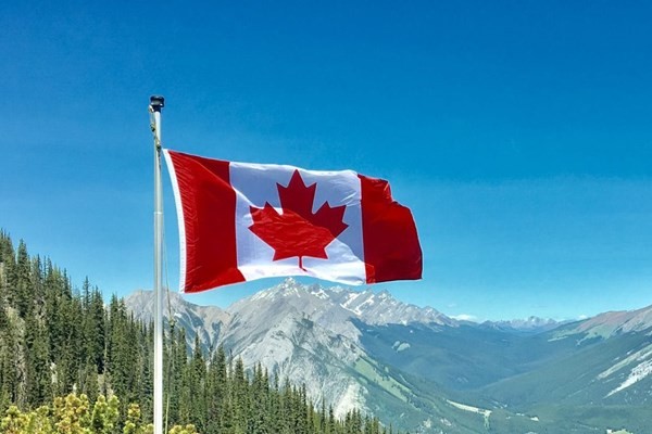 nhiều người Canada phải gánh những khoản nợ cá nhân ở mức kỷ lục. (Nguồn: Getty Images)