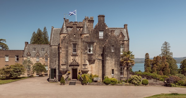 Classic, romantic, nature-friendly places to stay in Scotland