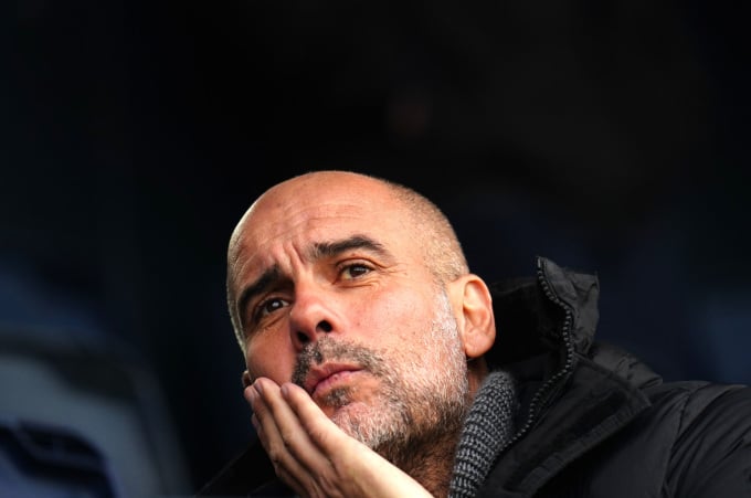 Trainer Pep Guardiola vor dem Spiel zwischen Luton Town und Man City im Achtelfinale der Premier League in der Kenilworth Road.