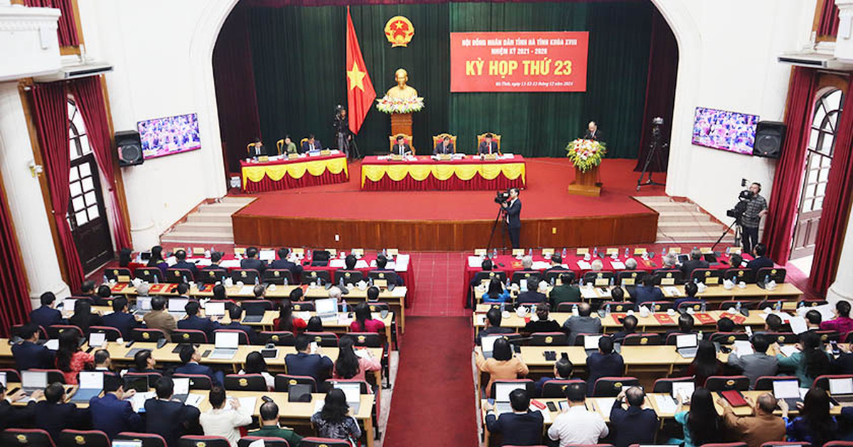 Delegates question local teacher shortage in Ha Tinh