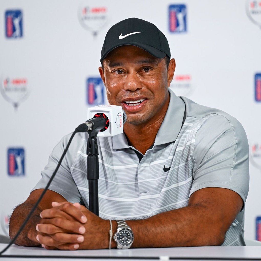 Tiger Woods tham dự giải golf Hero World Challenge - 2