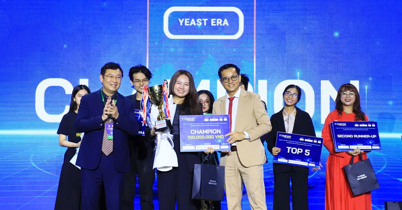 Many technology startups win big at Techfest Vietnam 2024