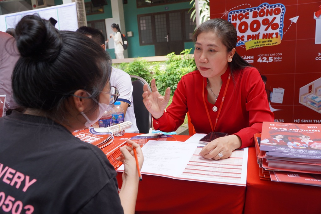 Đăng ký nguyện vọng đại học 2024: Những điều cần lưu ý để không hối hận - 2