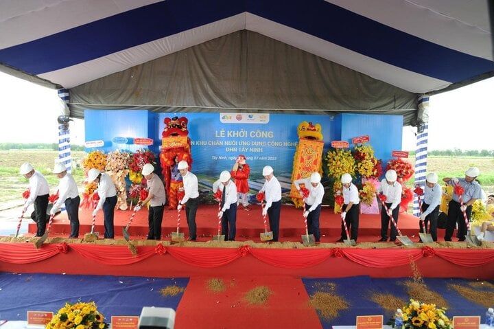 Groundbreaking ceremony of DHN Tay Ninh High-tech Livestock Area project.