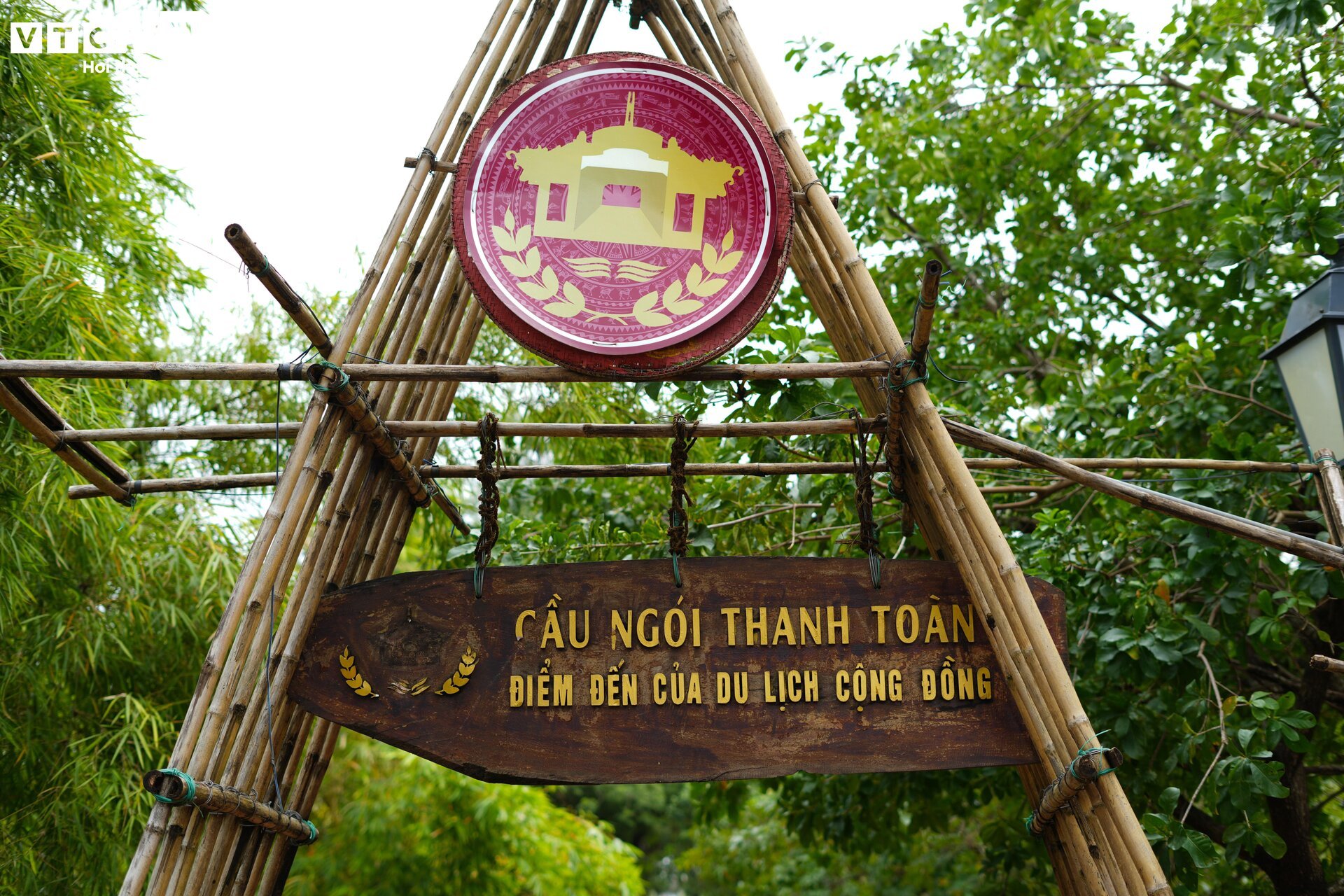 Ngoài ra, tại các kỳ Festival Huế vài năm trở lại đây thì cầu ngói Thanh Toàn được chọn là địa điểm tổ chức sự kiện "Chợ quê ngày hội" thu hút lượng lớn người tham gia và hiện đang là điểm đến hấp dẫn của du lịch cộng đồng ở đất cố đô.