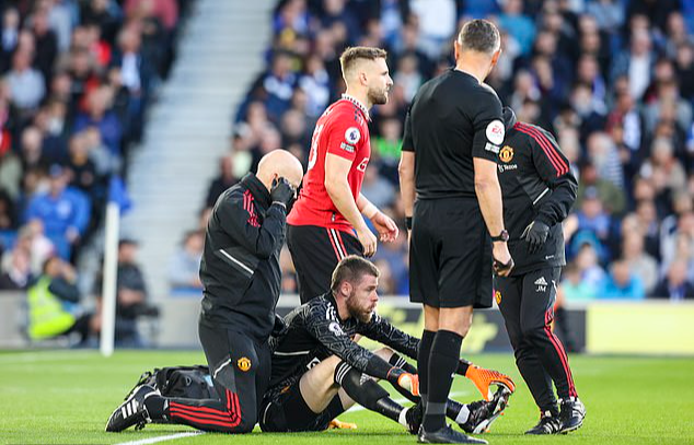 Tội đồ Luke Shaw giúp Brighton đòi nợ, Man United lỡ Top 3 Ngoại hạng Anh - Ảnh 3.