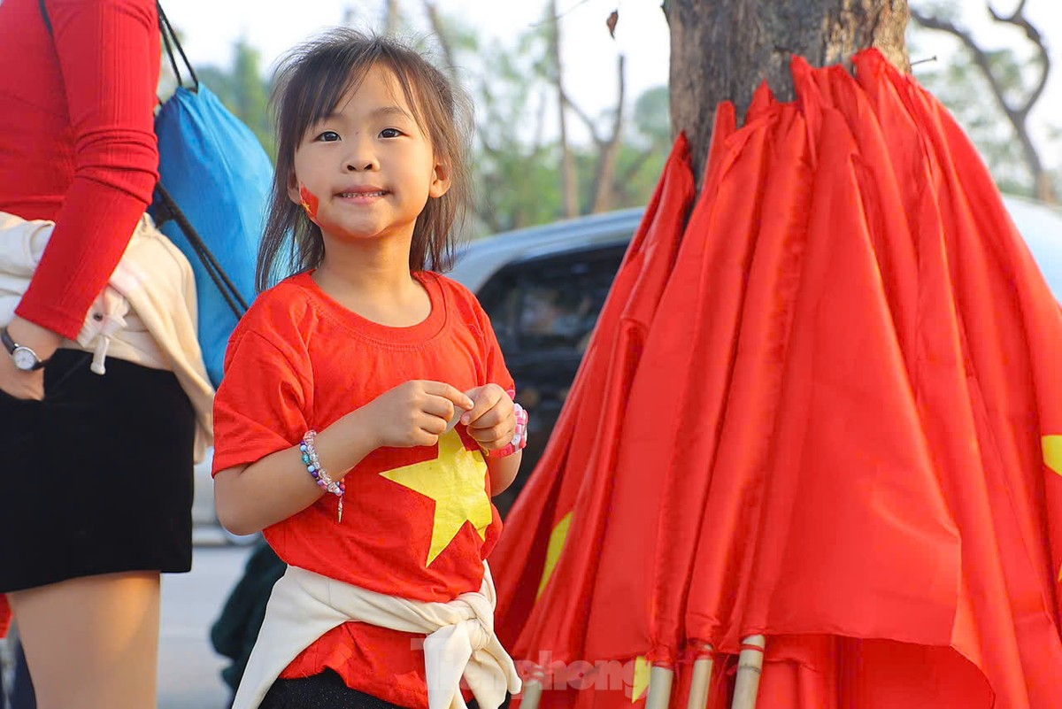 'Mong hôm nào đội tuyển Việt Nam cũng đá chung kết' ảnh 12