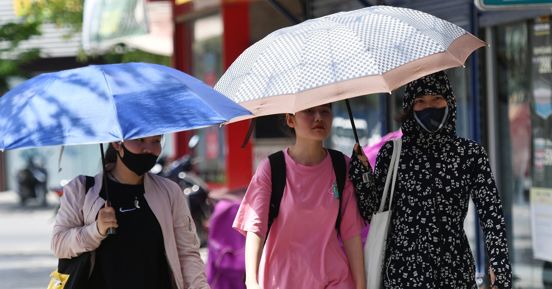 Hanoi weather for the next 3 days: Heat wave begins, lasting until the end of the week