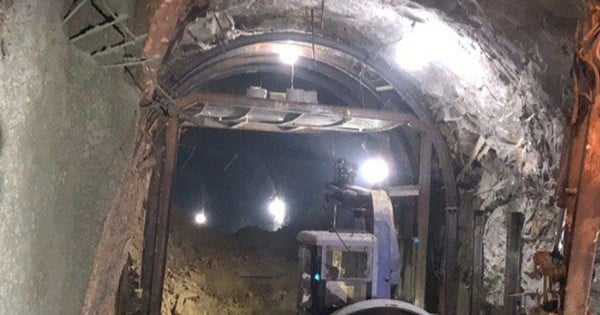 Chi Thanh-Eisenbahntunnel stürzt weiterhin ein und ist bereit, Passagiere zu befördern