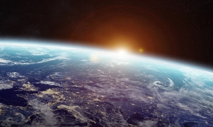 The Earth's atmosphere consists of many layers with different temperatures and densities. Photo: Wordpress