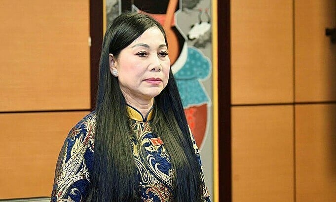 Gegen Frau Hoang Thi Thuy Lan wurden disziplinarische Maßnahmen vorgeschlagen.