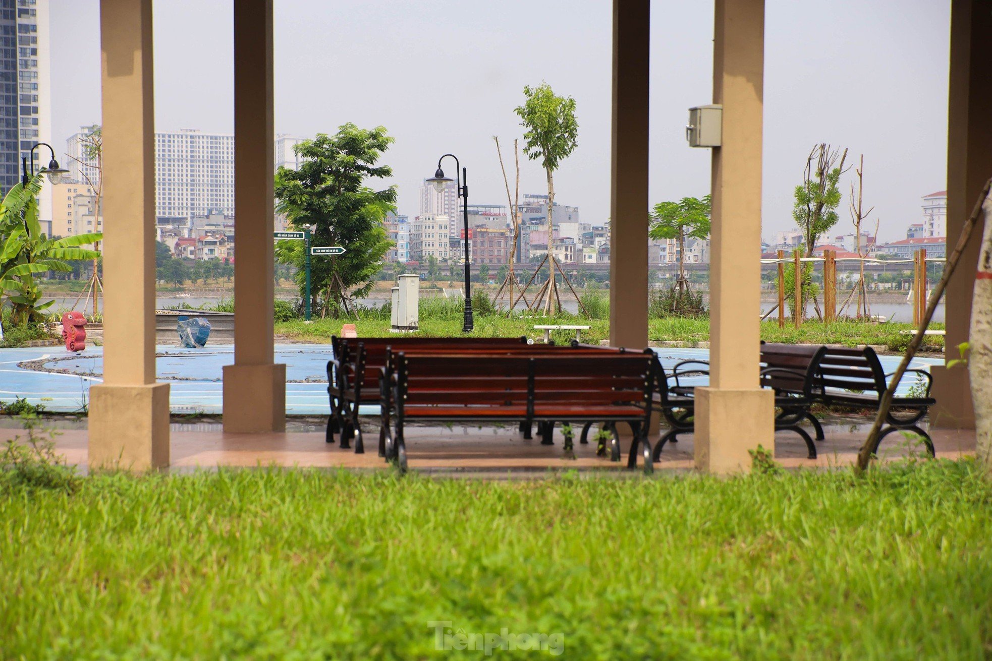 Dentro del parque del lago CV1 a punto de ser puesto en uso foto 12