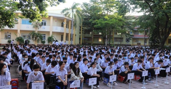 試験の点数が低いため、専門学校に十分な10年生を募集できない