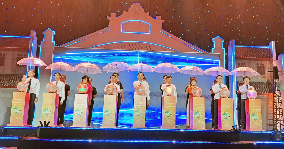 Opening of Hanoi Tourism Gift Festival 2024