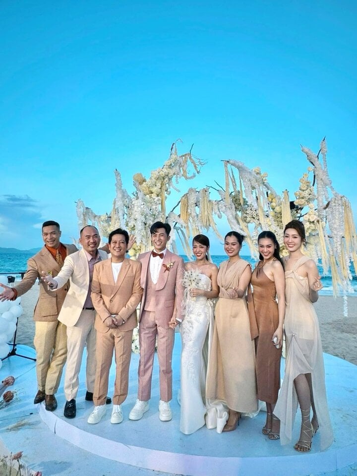 Truong Giang y artistas en la boda de Puka - Gin Tuan Kiet.