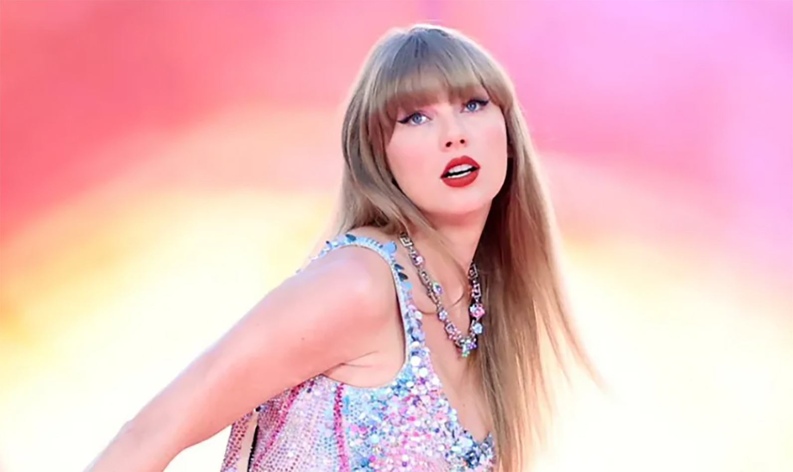 Bom tấn 'Taylor Swift: The Eras Tour' phát trực tuyến trên Disney+- Ảnh 1.
