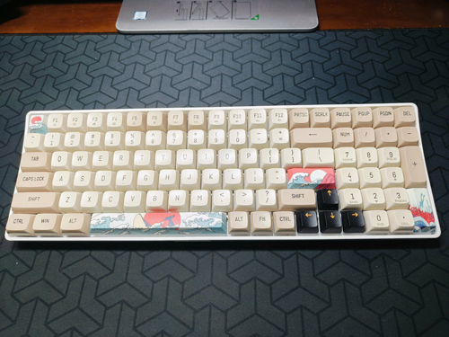 Những người dùng máy tính thường xuyên sẽ thêm cảm hứng sáng tạo khi có keycap theo sở thích của mình. ẢNH: Lê Duy