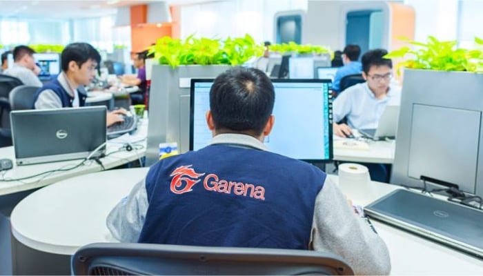 تجني شركة Garena Vietnam تريليونات الدولارات، لكن الضرائب المدفوعة لا تساوي إيرادات يومين