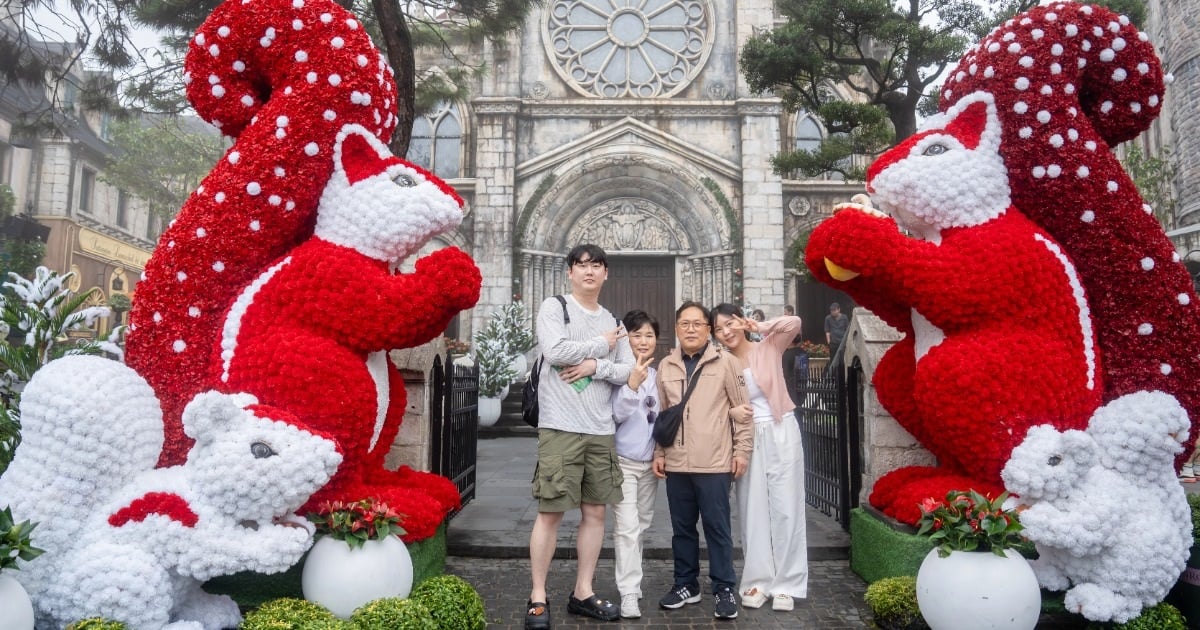 Sun World Ba Na Hills rộn ràng vào mùa lễ hội Giáng sinh và năm mới