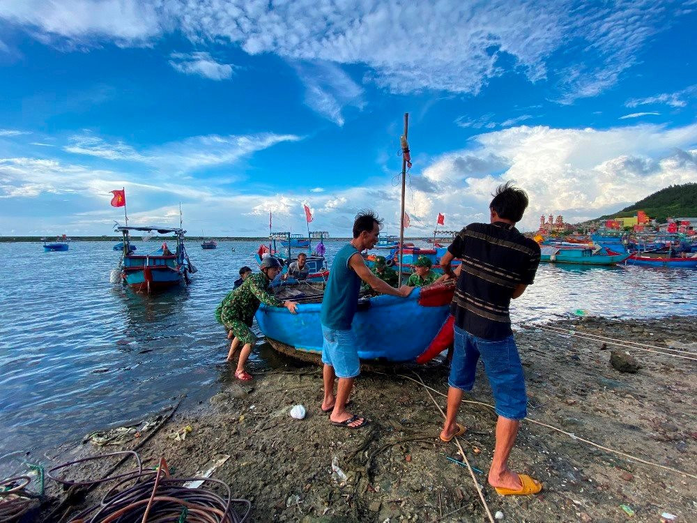 Chủ động ứng phó gió mùa Đông Bắc, mưa lớn và thời tiết nguy hiểm trên biển