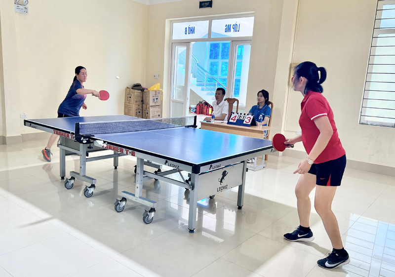 24 athletes compete in the 23rd Quang Binh Province Newspaper Association Media Football Tournament photo 3