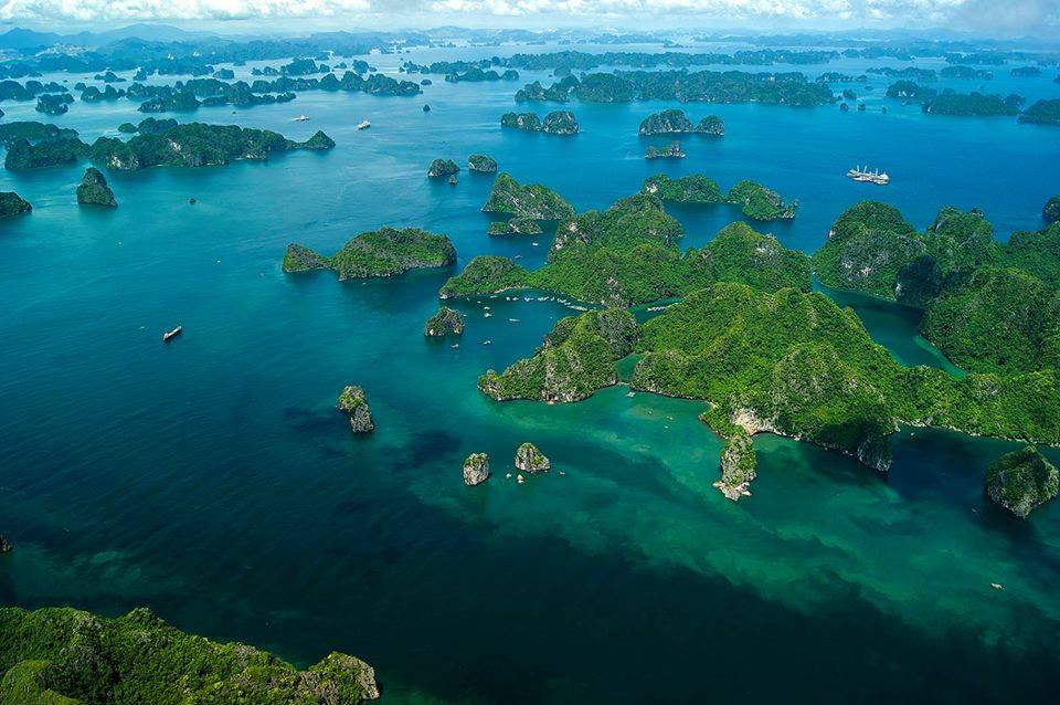 Majestuosa bahía de Ha Long, patrimonio mundial Archipiélago de Cat Ba