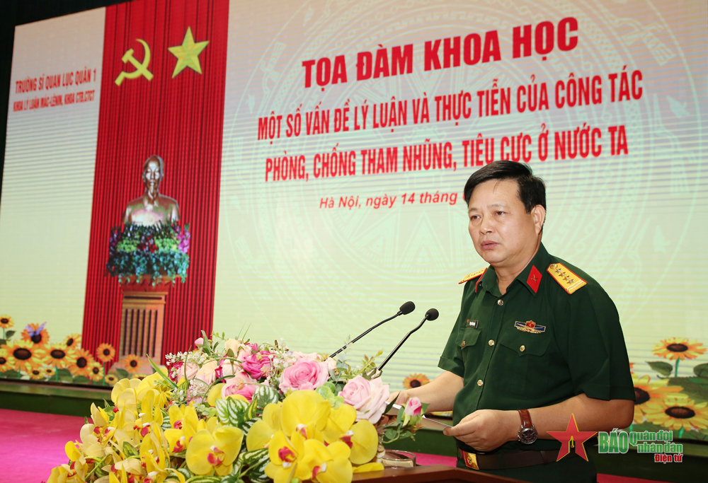 Trường Sĩ quan Lục quân 1: Tọa đàm khoa học “Một số vấn đề lý luận và thực tiễn trong công tác phòng, chống tham nhũng, tiêu cực ở nước ta”