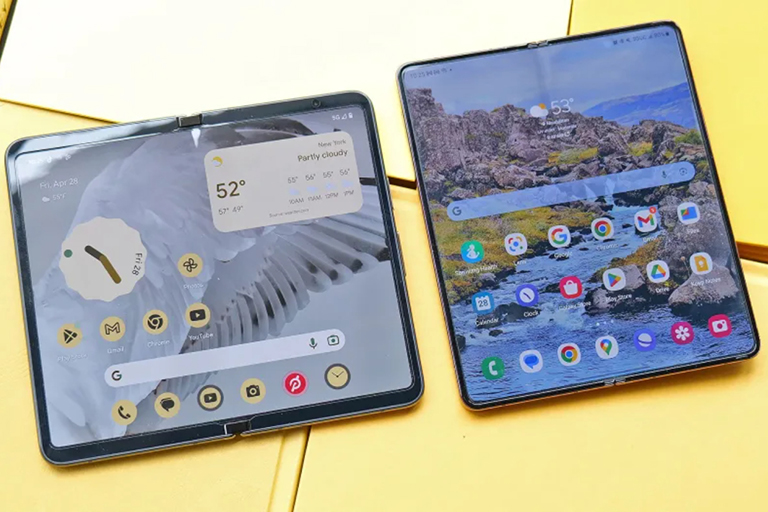 So kè Pixel Fold và Galaxy Z Fold4 - Ảnh 1.