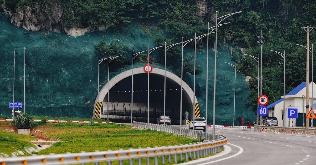 Grundlage für das Verkehrsministerium, die Geschwindigkeit auf einigen Autobahnen von 80 auf 90 km/h zu erhöhen