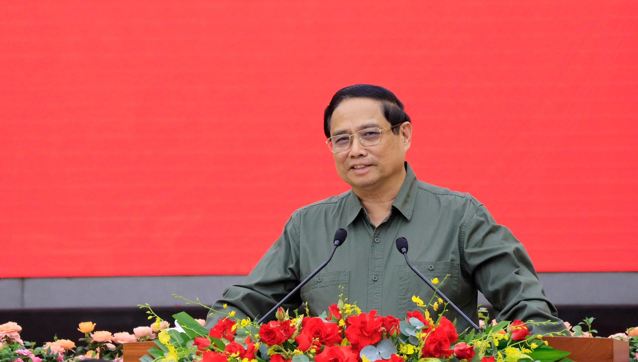 Prime Minister Pham Minh Chinh: Solve problems for Lam Dong in September