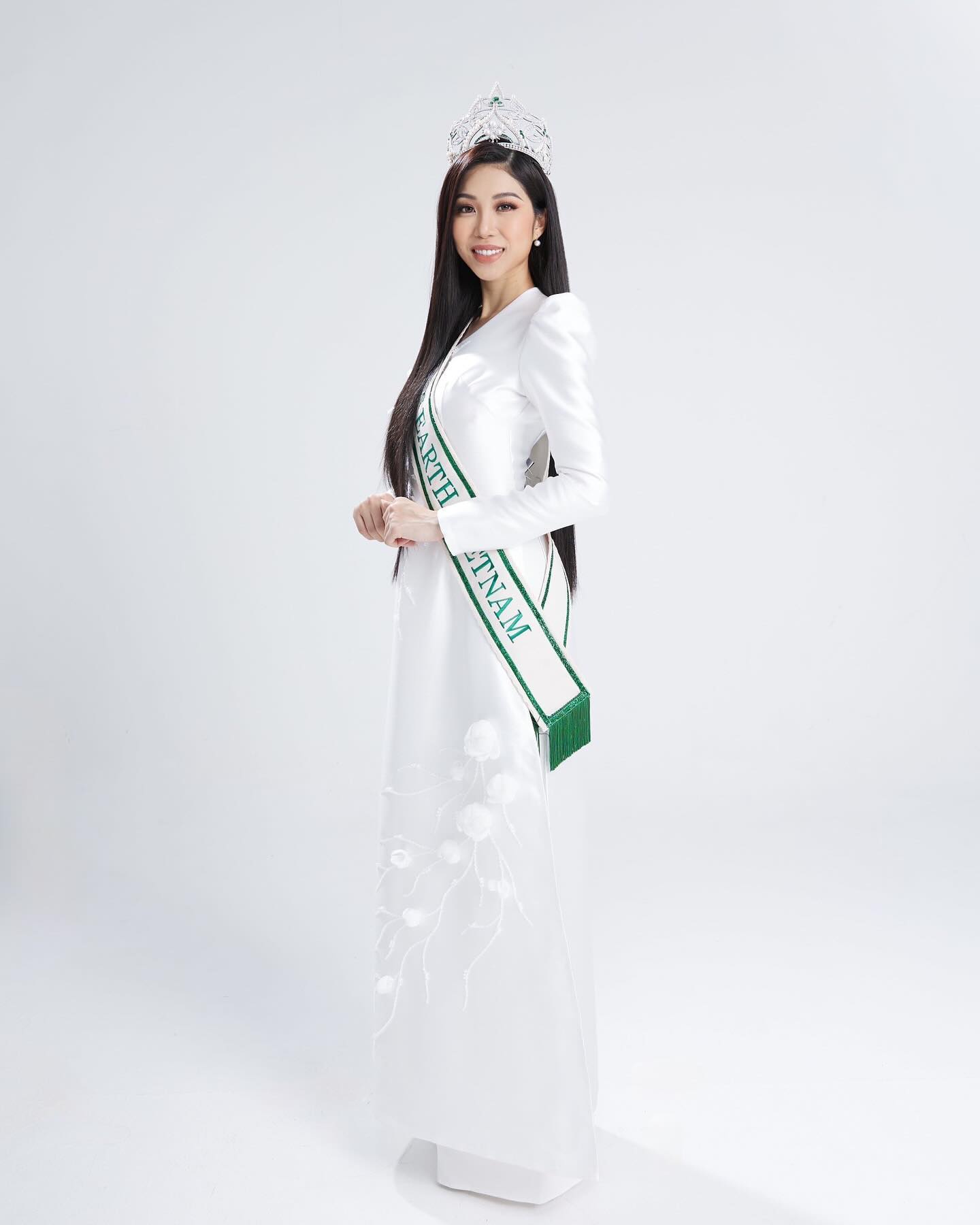 Nhan sắc xinh đẹp của dàn thí sinh Miss Earth 2023 khi "đọ sắc", Hoa hậu Lan Anh bị "lép vế"?  - Ảnh 6.