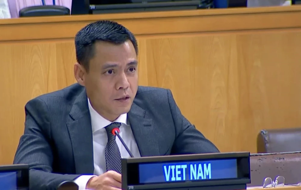 Việt Nam tiếp tục đóng góp tích cực vào công việc chung của "Nhóm G77 và Trung Quốc"