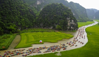 La semaine du tourisme de Ninh Binh « La couleur dorée de Tam Coc - Trang An » devrait avoir lieu du 25 mai 2024 au 1er juin 2024