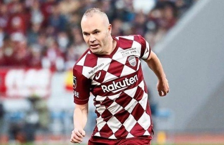 Thực hư thông tin Iniesta đến Thai League thi đấu - 1