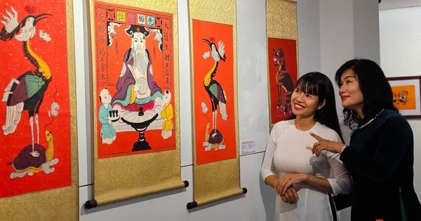 Vernissage de l'exposition "Peintures populaires vietnamiennes"