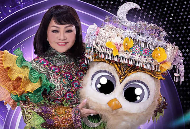 The famous singer Huong Lan is the Northwest Owl.